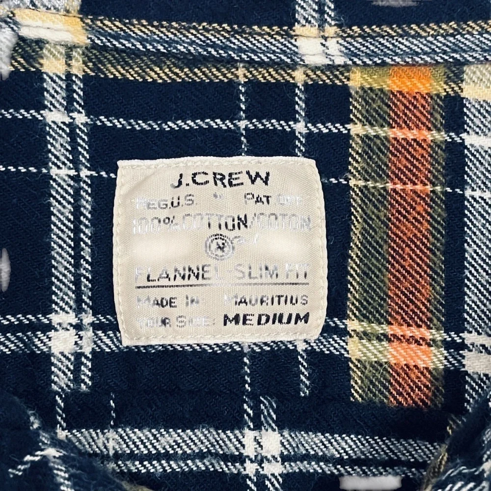 J. Crew Slim Fit 100% Cotton Plaid Flannel Men’s Long Sleeved Shirt Size Medium
